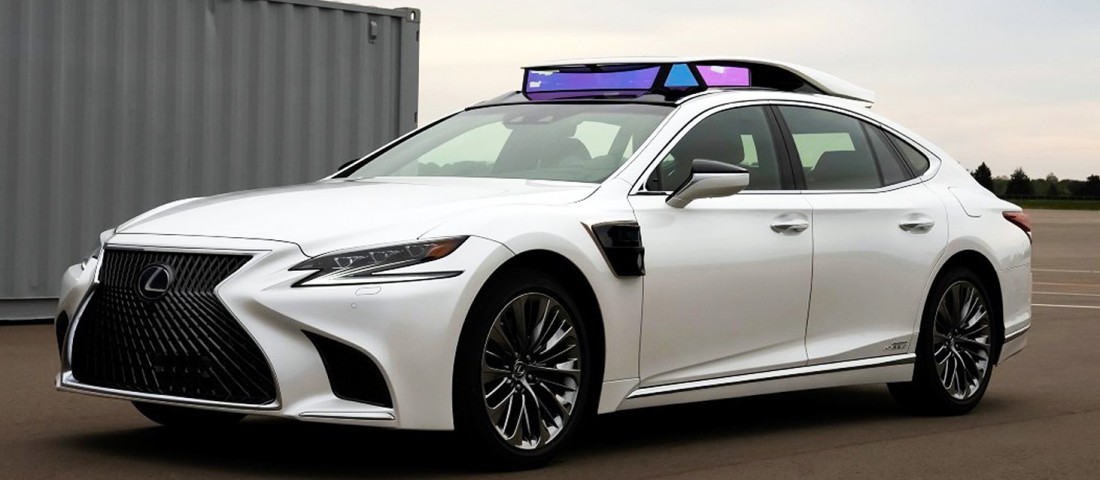Robotautót hoz forgalomba Japánban a Lexus