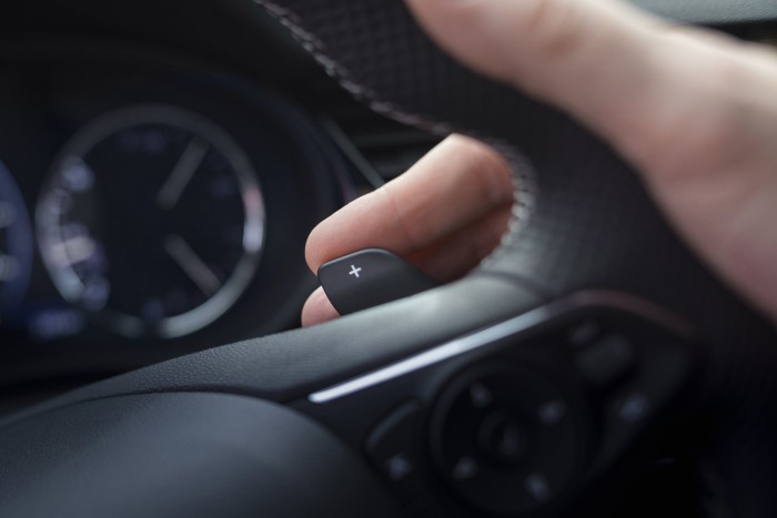 Megújult az Opel sportszedánja 3 Megújult az Opel sportszedánja 3