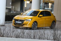Teszt: Peugeot 208, sárgában – A hét műtárgya 46