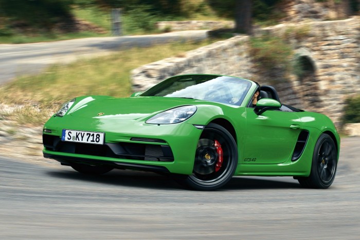 Új belépő csúcsmodell a Porschénál