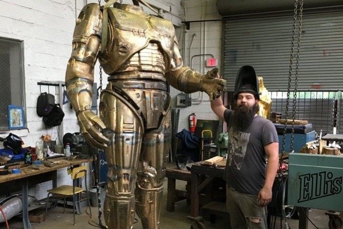 Robotzsaru-szobrot kap Detroit