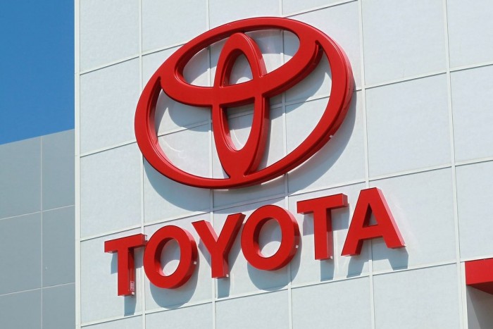 Végre úgy első a Toyota, hogy nem második