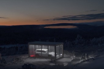 Elrejtettek egy vadonatúj autót Svédországban, aki megtalálja, hazaviheti