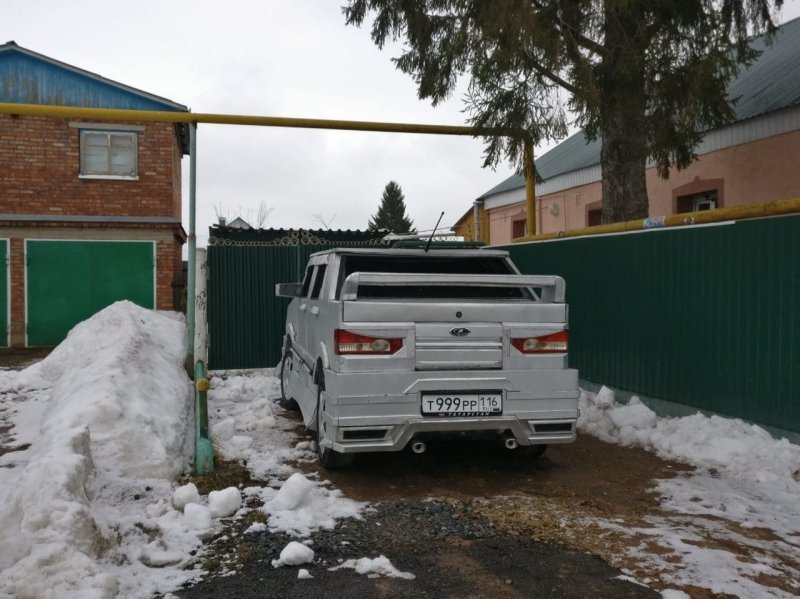 Nem véletlenül lett ennek a Ladának Pinokkió a beceneve 1