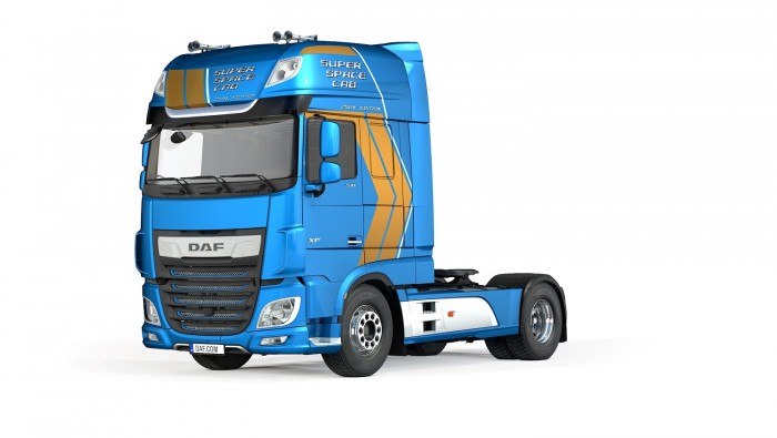 Konyakszínű bőrbelsővel készülnek ezek a kamionok 1