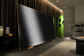 Jachtokra tervezték az aranyozott vízálló tévét