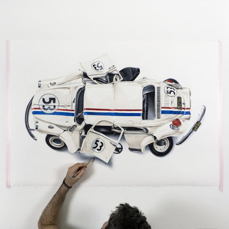 Legendás filmes autókból álmodott roncsot egy olasz művész 2