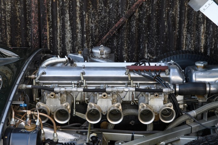 Ma is versenyre kész a 65 éves Jaguar D-Type 6 | Vezess Ma is versenyre kész a 65 éves Jaguar D-Type 6