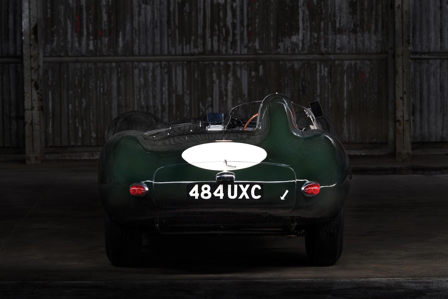 Ma is versenyre kész a 65 éves Jaguar D-Type 12