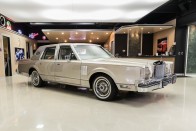 40 évesen még új ez a Lincoln Continental luxuslimuzin 23