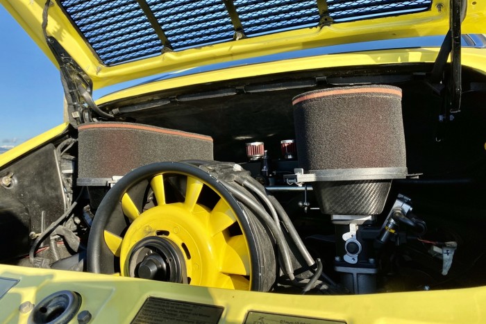 Akira Nakai személyesen faragta szét ezt a 911-est 8 | Vezess Akira Nakai személyesen faragta szét ezt a 911-est 8