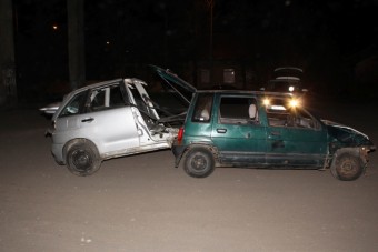 Lopott autóra kötve tolták a lopott fél Seatot is