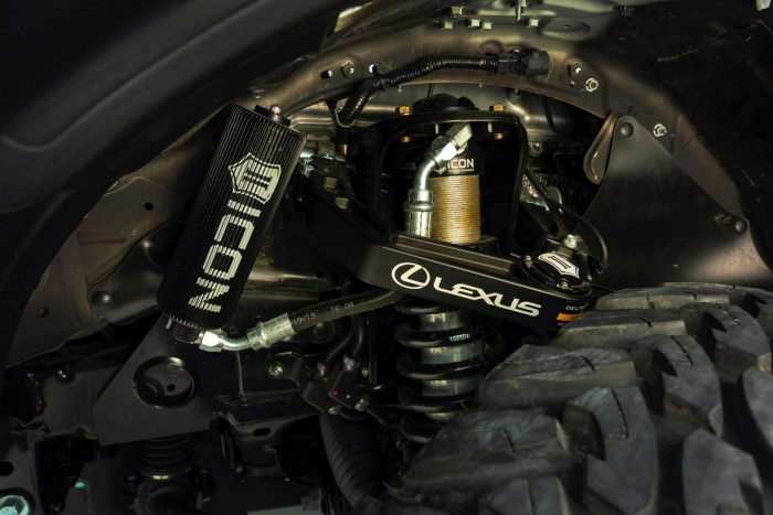 Kanadából érkezik a tökéletes téli kempingjármű 6