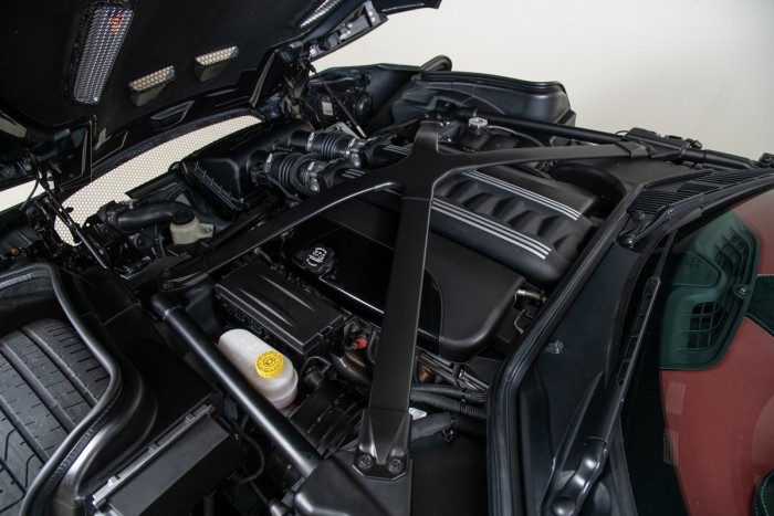 745 lóerős és semmi másra nem hasonlít a VLF Force 1 6