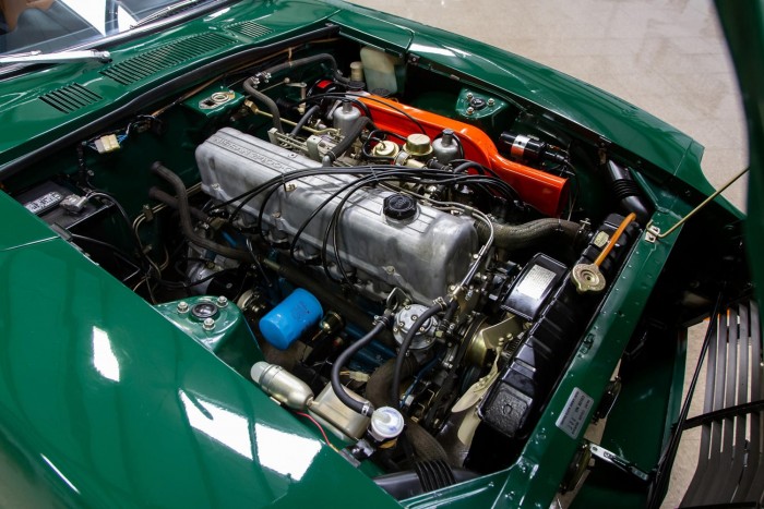 Szomorú története van ennek a tökéletes zöld Datsunnak 7