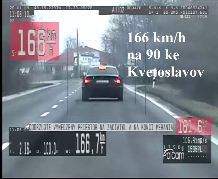 A szlovák rendőrség fotói bizonyítják, hogy gyorshajtóból a szomszédban sincs hiány 2 A szlovák rendőrség fotói bizonyítják, hogy gyorshajtóból a szomszédban sincs hiány 2