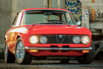 Ez az öreg Alfa mutatja, milyen csodásan szólhat egy klasszikus négyhengeres