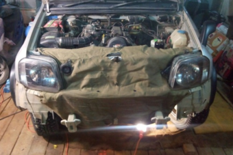 Így készül az orosz autós a -40 fokos télre