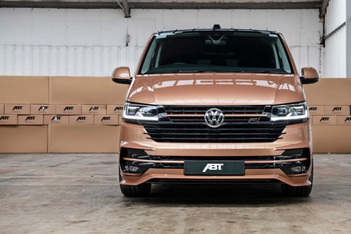 226 lovas tuning-Transportert mutat az ABT