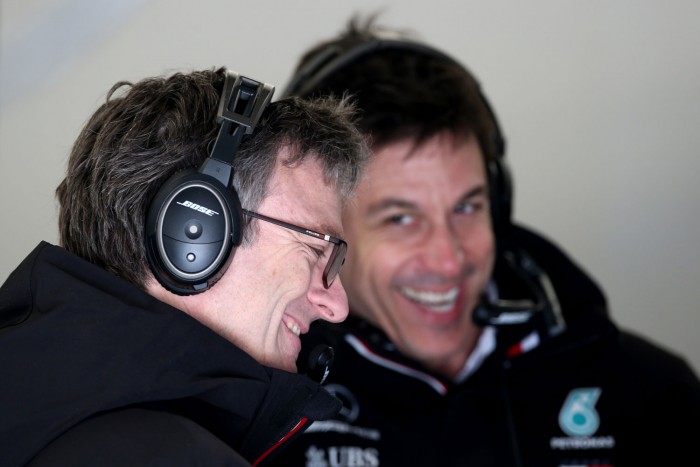 F1: A főnök próbálta ki elsőként a Merci trükkjét 1 F1: A főnök próbálta ki elsőként a Merci trükkjét 1