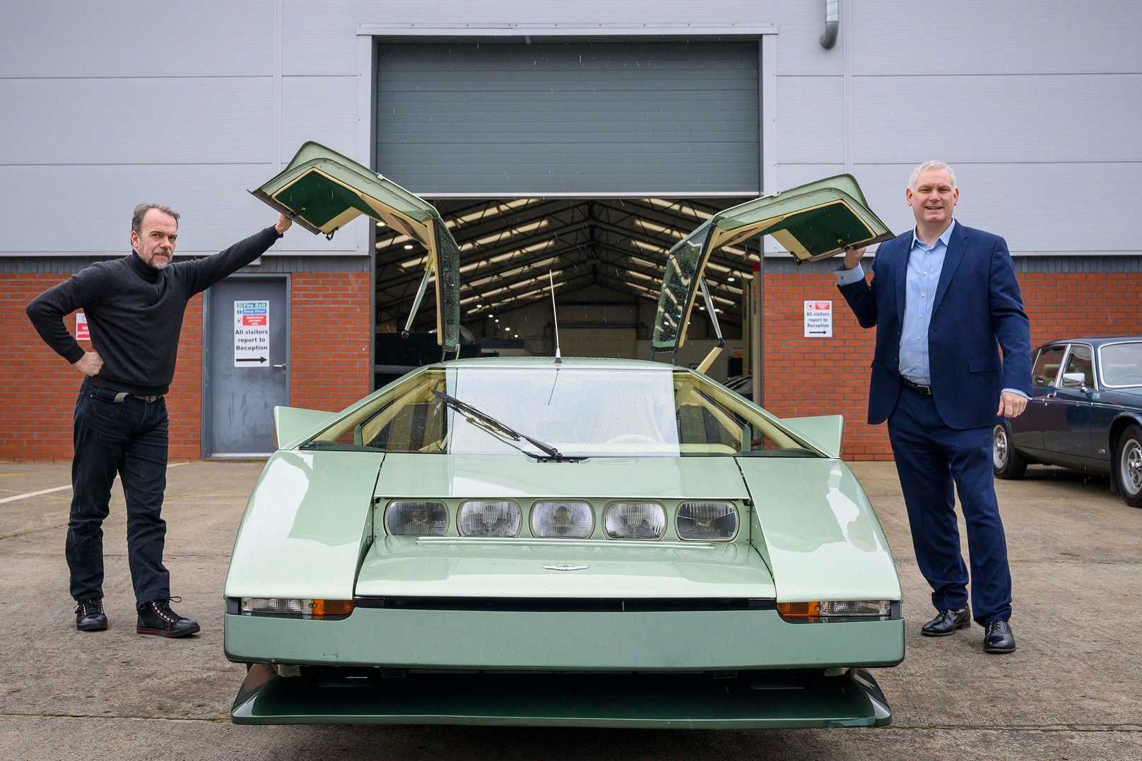 Beváltja 40 éves ígéretét az Aston Martin 7