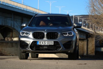 Terepjáró versenypályára