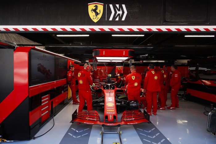 F1: Vettelék is privát tesztre készülnek