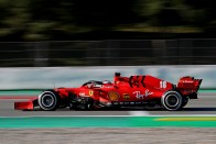 F1: Frissített autóval kezd a Mercedes 1