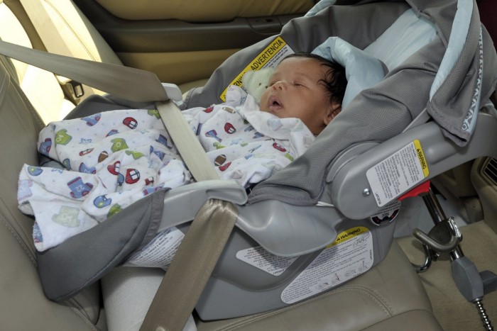 Villanyautókhoz írtak altatódalt