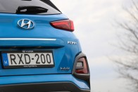 Nagy magyar hibridkérdés: mi legyen, ha nem Toyota? 54