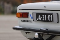 Ez a magyar Lada-taxi leárnyékol minden Mercedest 68