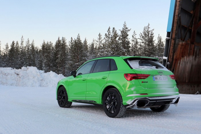 SUV-ba zárt élmény 47 SUV-ba zárt élmény 47