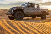 Beszáll a Dakar-raliba a Jeep? 53