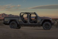 Beszáll a Dakar-raliba a Jeep? 54