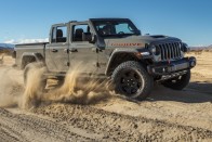 Beszáll a Dakar-raliba a Jeep? 48