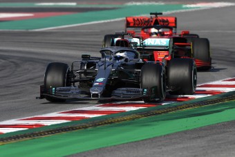 F1: Megmondták, a Ferrari csak a harmadik erő
