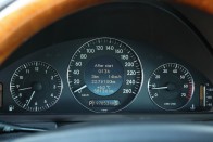 V6-os kupé Mercedes, kétmillióér’ 60