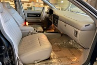 Mintha vadonatúj lenne: egy pajtából került elő ez a régi Chevrolet 11 Mintha vadonatúj lenne: egy pajtából került elő ez a régi Chevrolet 11