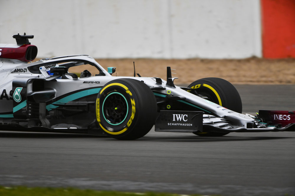 F1: Pályán a vadonatúj Mercedes 5