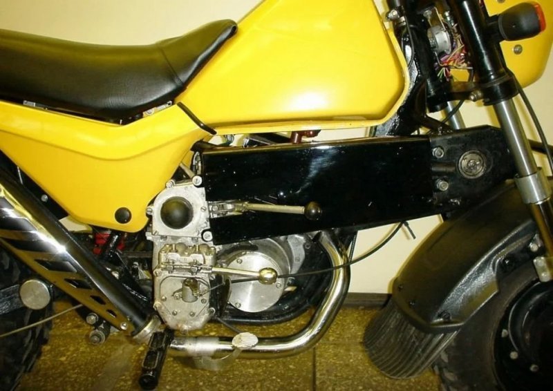 Ritka őrült ötlet ez az összkerékhajtású motorkerékpár 3