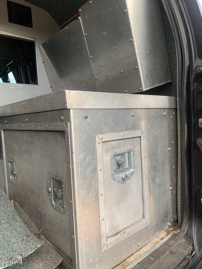 Elnököt kísérő ügynökautó eladó az USA-ban 4