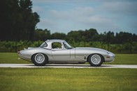 Egyszerre régi és új a Jaguar E-Type Lightweight 23