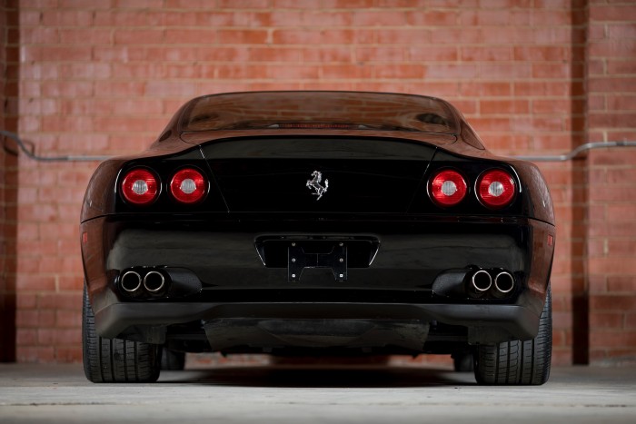 Ennél elegánsabb V12-es Ferrari nem lesz már kézi váltóval 3