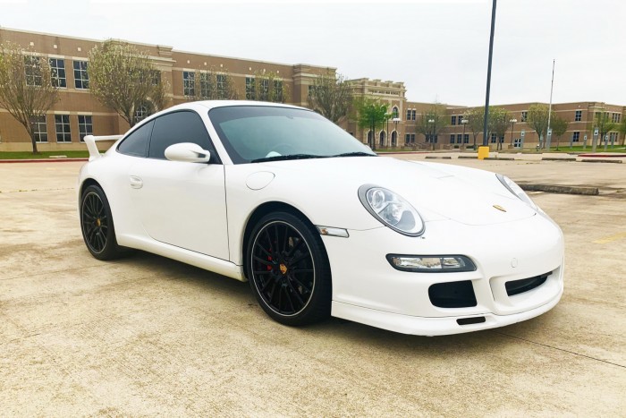 Ne keresd az anyósülést ebben a 911-esben