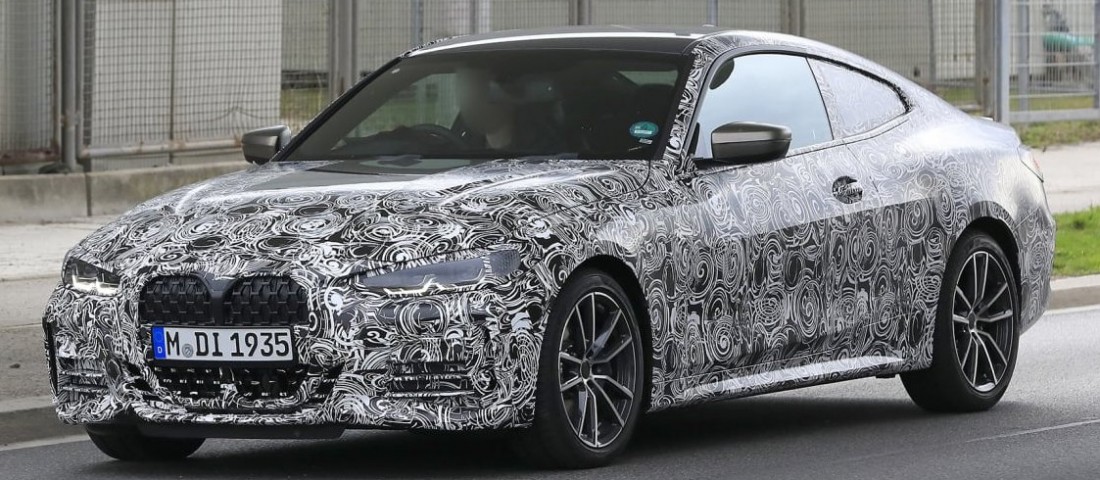 Szögletes, izmos és nagyorrú lesz a BMW 4