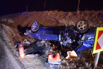 Súlyos balesettel ért véget a fiatalok száguldása a Balatonnál