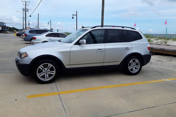 Ha túl drága az X3 M, akkor nézd meg ezt az X3-ast