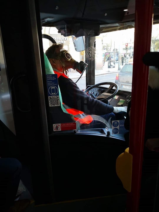 A 78-as troli vezetője így védekezett a koronavírus ellen 1 | Vezess A 78-as troli vezetője így védekezett a koronavírus ellen 1