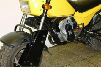 Ritka őrült ötlet ez az összkerékhajtású motorkerékpár