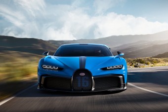 Itt a Bugatti Chiron Pur Sport, amivel egy kicsit jobb autózni